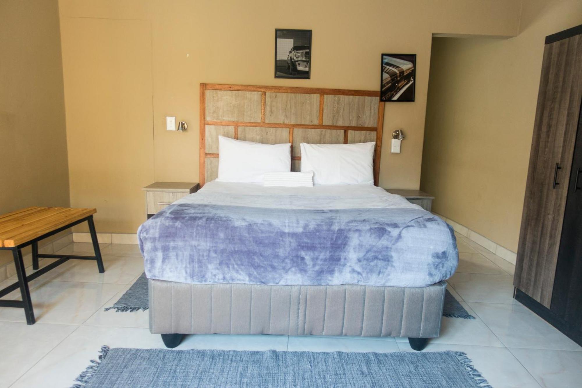 Ondangwa Rest Camp Bed and Breakfast Εξωτερικό φωτογραφία